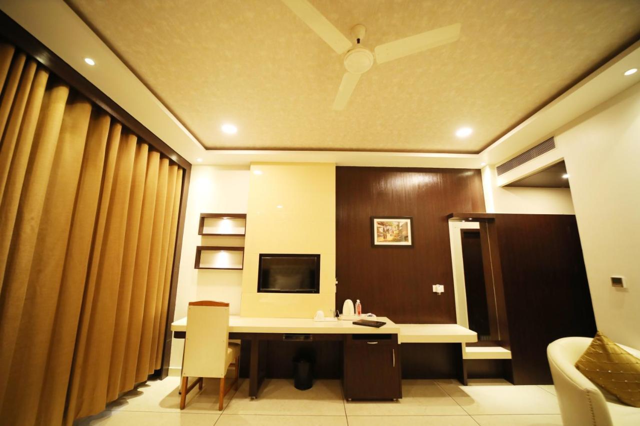 Hotel Panchsheel Ayodhya المظهر الخارجي الصورة